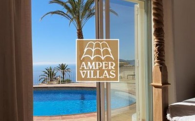 Villa en alquiler con espectaculares vistas al mar en Altea